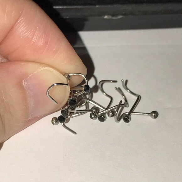 Black 22 Gauge Curved Nose Rings - Picture 2 of 3